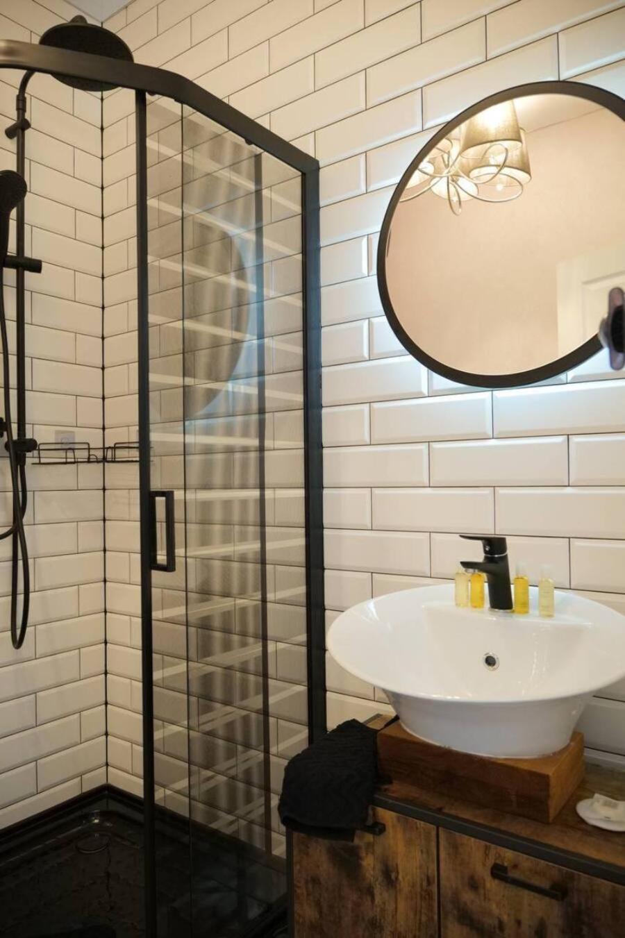 Freedom Apartments In City Center Kiev Ngoại thất bức ảnh
